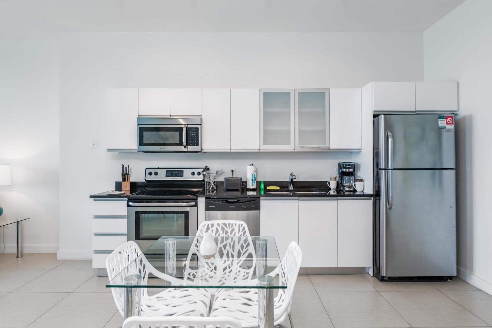 Global Luxury Suites At Monte Carlo Miami Beach Phòng bức ảnh