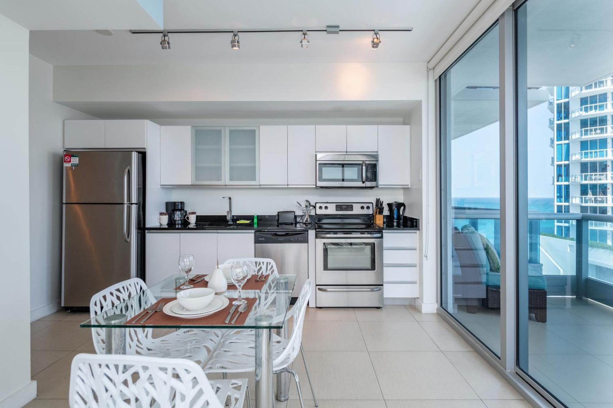 Global Luxury Suites At Monte Carlo Miami Beach Phòng bức ảnh